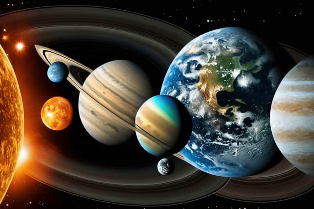 Mercury, Jupiter, Venus, Uranus, Mars and the Moon aligned in the night sky earlier this week (Adobe Stock)