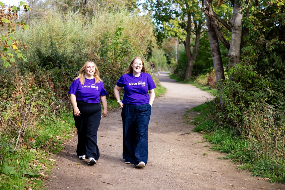 Psoriasis UK startet die Initiative „Walk and Talk“ in Northampton