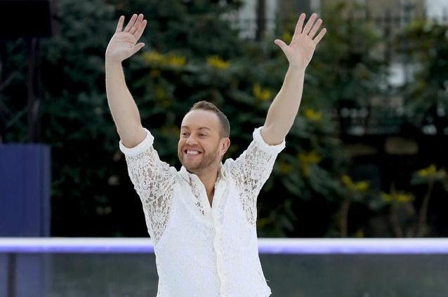 Blackpool lad and professional skater Dan Whiston won the first series of Dancing on Ice with actress Gaynor Faye and appeared in a further 9seasons. Dan became associate creative director of the show in 2019.