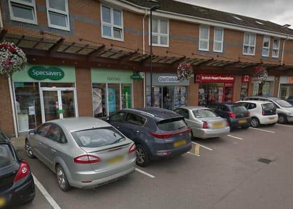 Papa Johns wants to open a branch in the former Go Mobile shop in Bowen Square, Daventry. Photo: Google, from 2018