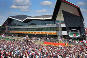 Slverstone draws 140,000 fans to on British Grand Prix raceday