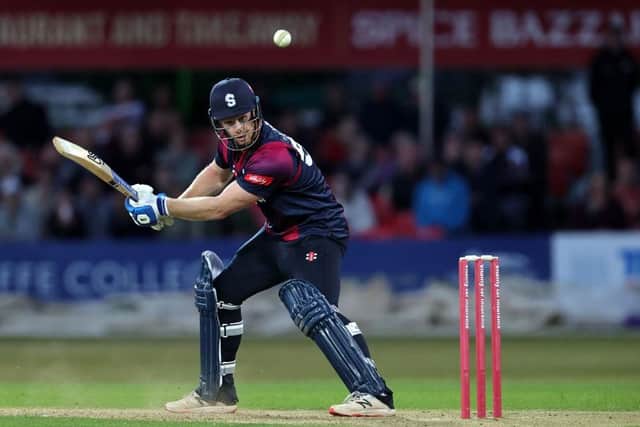 New Zealander Jimmy Neesham hit 51 from just 23 balls, but it wasn't enough to see the Steelbacks to victory at Leicestershire