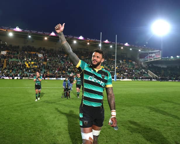Courtney Lawes (photo by David Rogers/Getty Images)