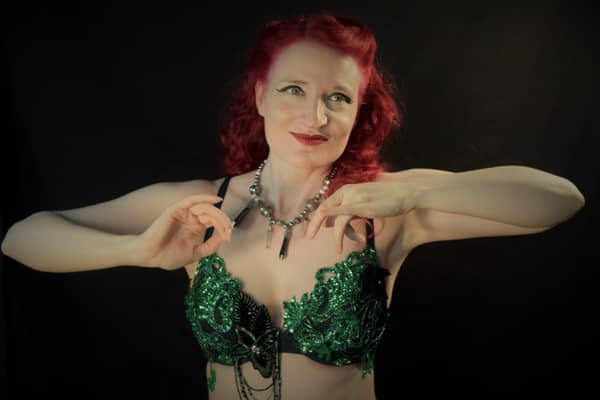 learn to bellydance with Fulya