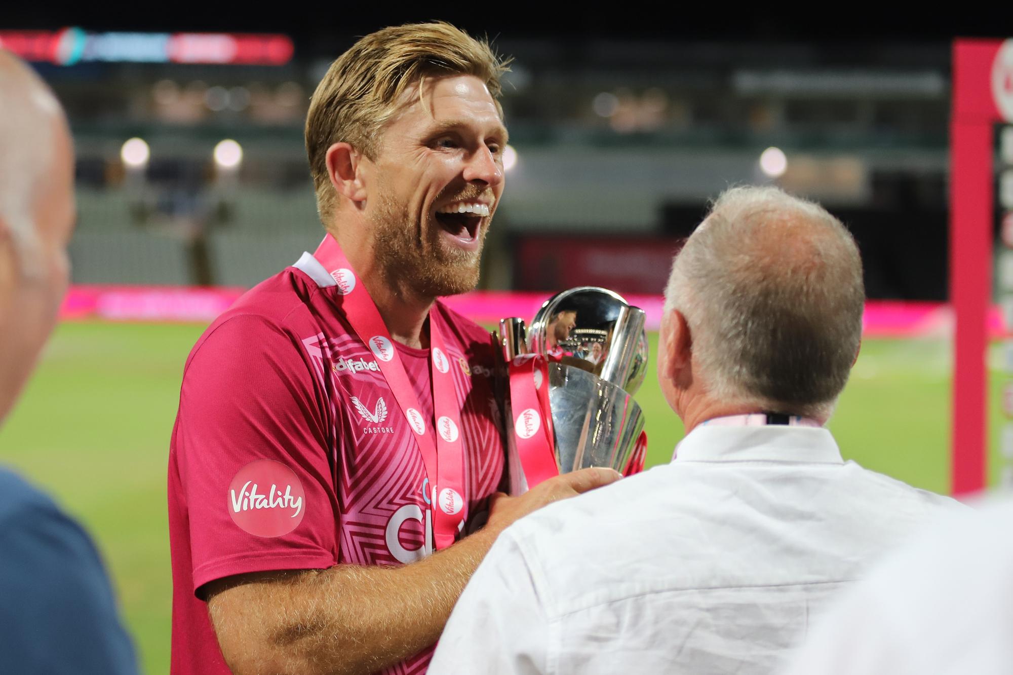 Kapitän David Willey genießt den „magischen“ Moment, als er die Vitality ...