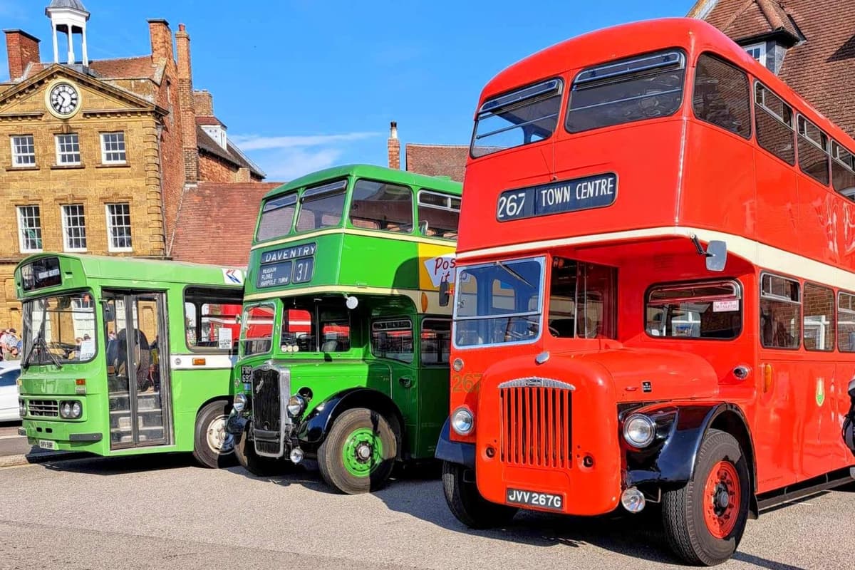 In pictures: Residents enjoying the free rides on Northamptonshire's vintage buses 