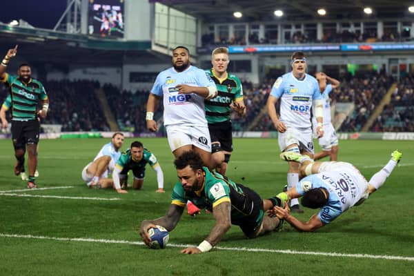 Courtney Lawes scored against Bayonne (photo by Catherine Ivill/Getty Images)
