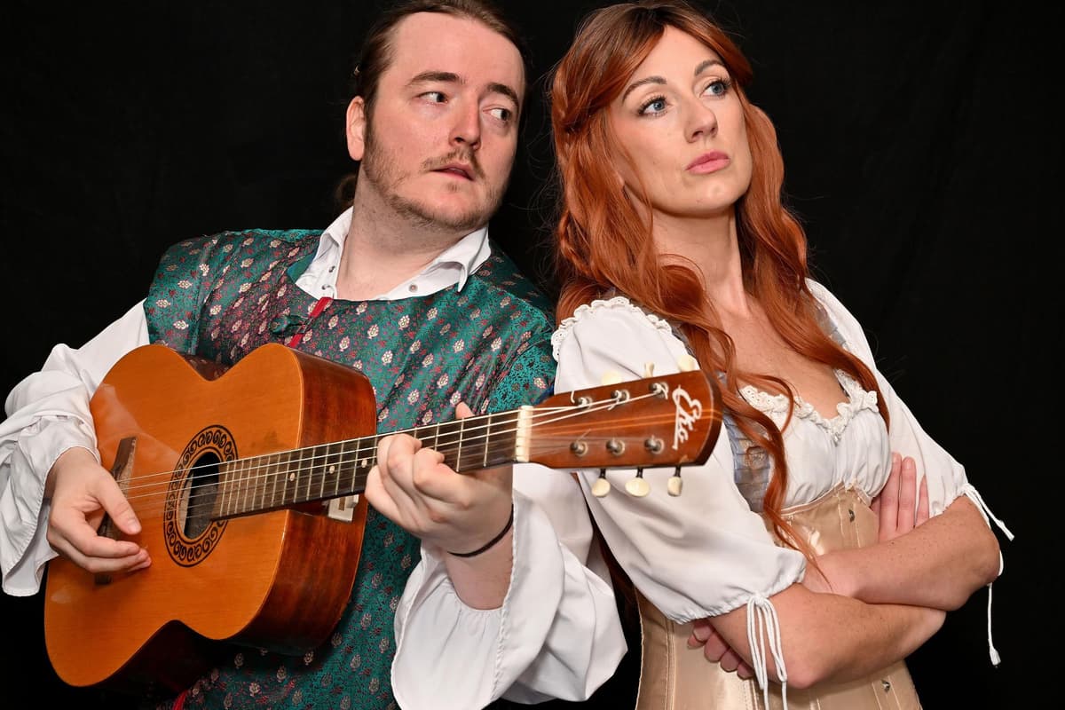 Shakespeare rom-com hits Rugby stage