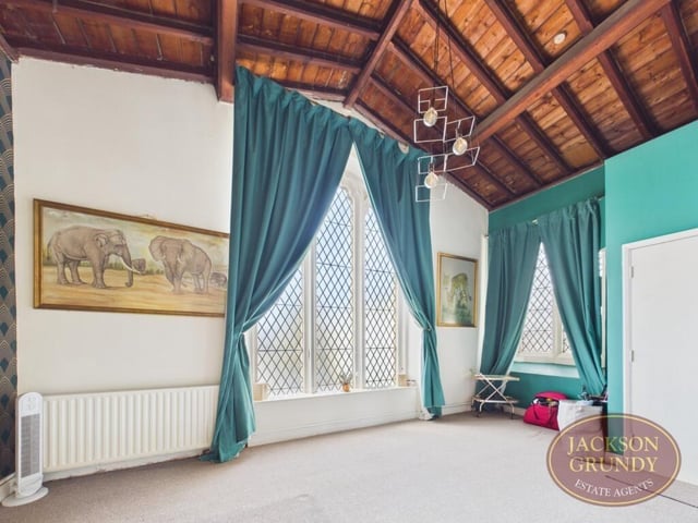 Exposed beams are a feature