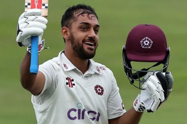 Zaib and Conway put Northants on top heading into day three at Worcester