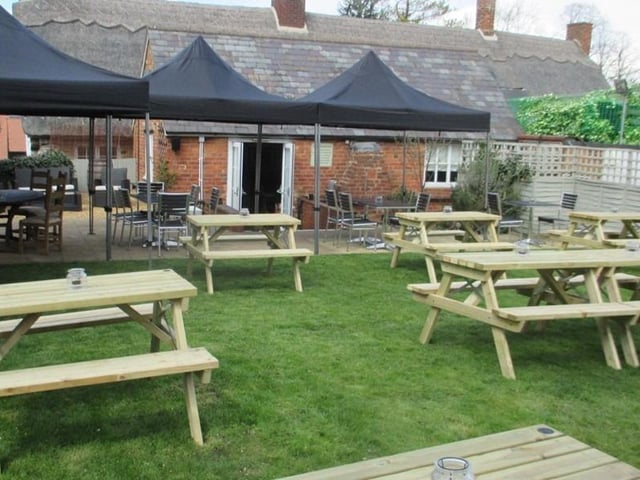 The Great Houghton pub has a lovely garden as well as its own garden menu, which includes sandwiches, pizzas and snacks.