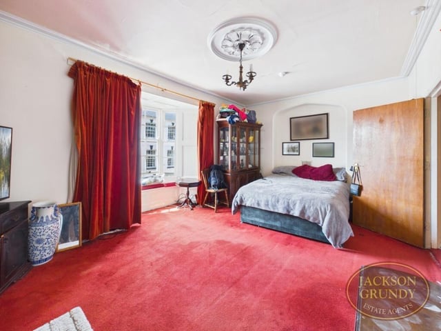 The building has six bedrooms