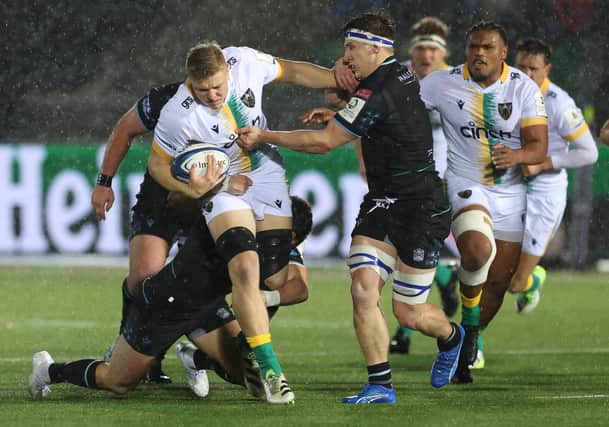 Tom Pearson in action against Glasgow last Friday (photo by Ian MacNicol/Getty Images)