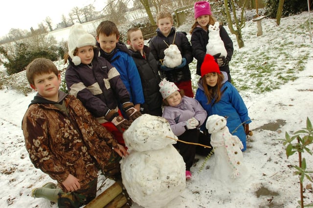 Children from Newnham Primary School enjoyed the snow, whilst on a visit to the centre. Pictured are Bertie Stretch, 9, Olivia Maloney, 9, James Oxley, 7, Luke Mayhew, 8, David Jenkins, 8, Charlotte Oakley, 8, Willow Roberts, 7, and Caroline Rookledge, 8.