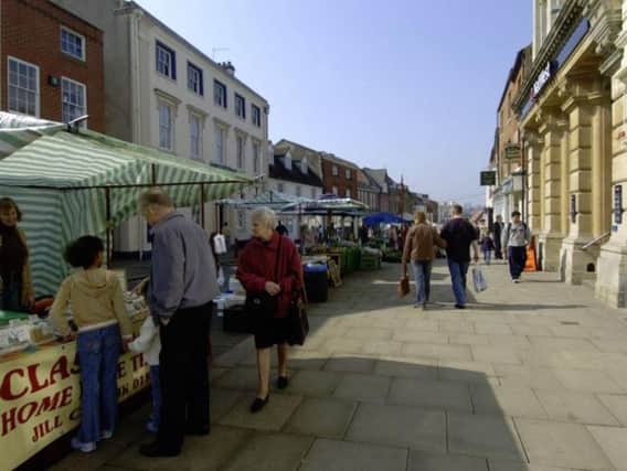 Daventry Market could be transferred from district council ownership to Daventry Town Council under plans being discussed tonight.