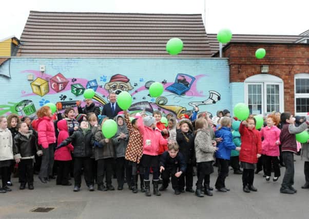 St James Infant School,pupils from years four to seven, released balloons to launch mental health day,attented by Chris Heaton MP,and Judith Cattermole,Children and young people's joint commissioner.
Mhde-14-02-13 balloons feb 07