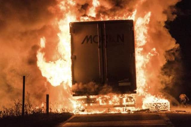 M1 lorry fire at junction 18. Picture by Max Earey. NNL-140912-092057001