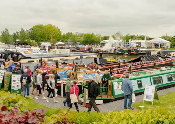 Children go to this year's boat show for free.