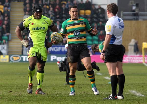 Former Saints favourite Brian Mujati (left) was back at the Gardens, while Kahn Fotuali'i got his first game time since New Year's Day (pictures: Sharon Lucey)